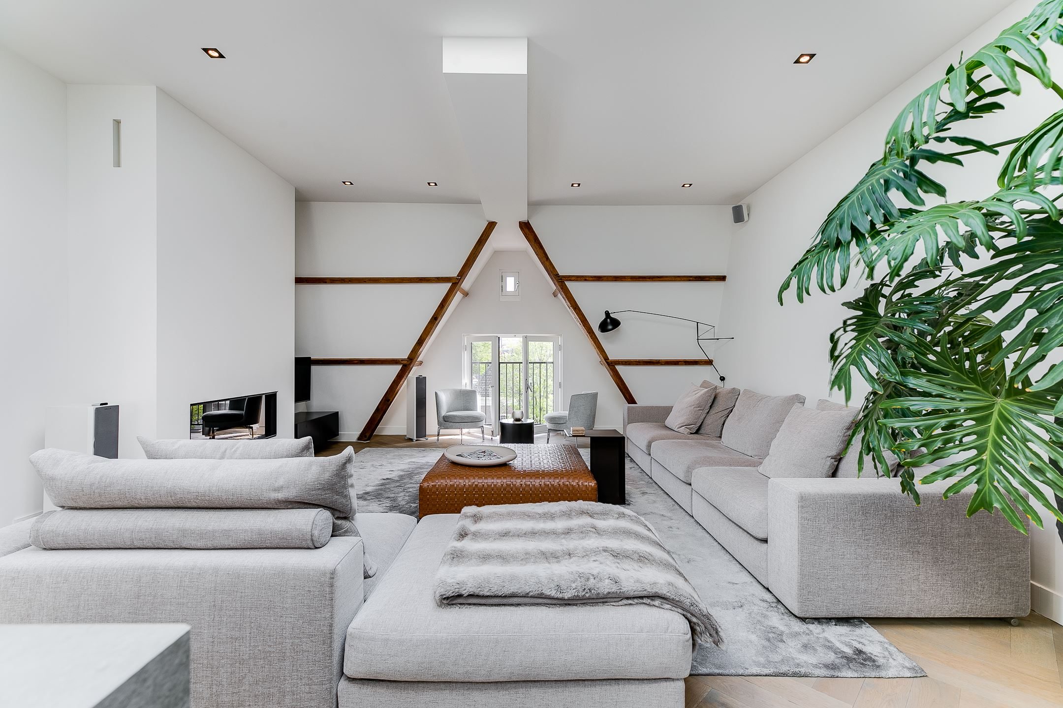 inspiration interior design photo of project of Martje Overmeer Interiors in Amsterdam