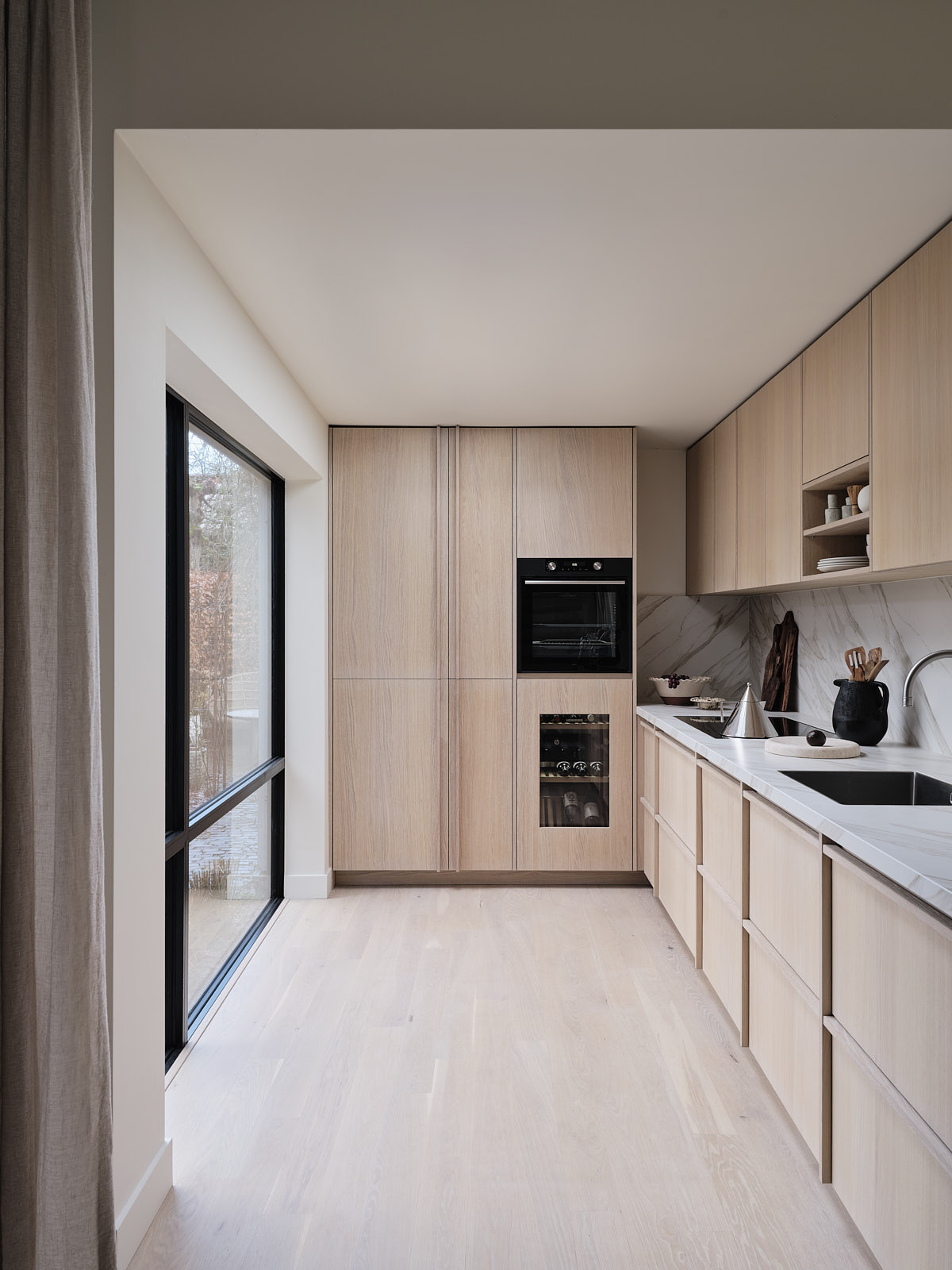 inspiration interior design photo of project of Martje Overmeer Interiors in Amsterdam west